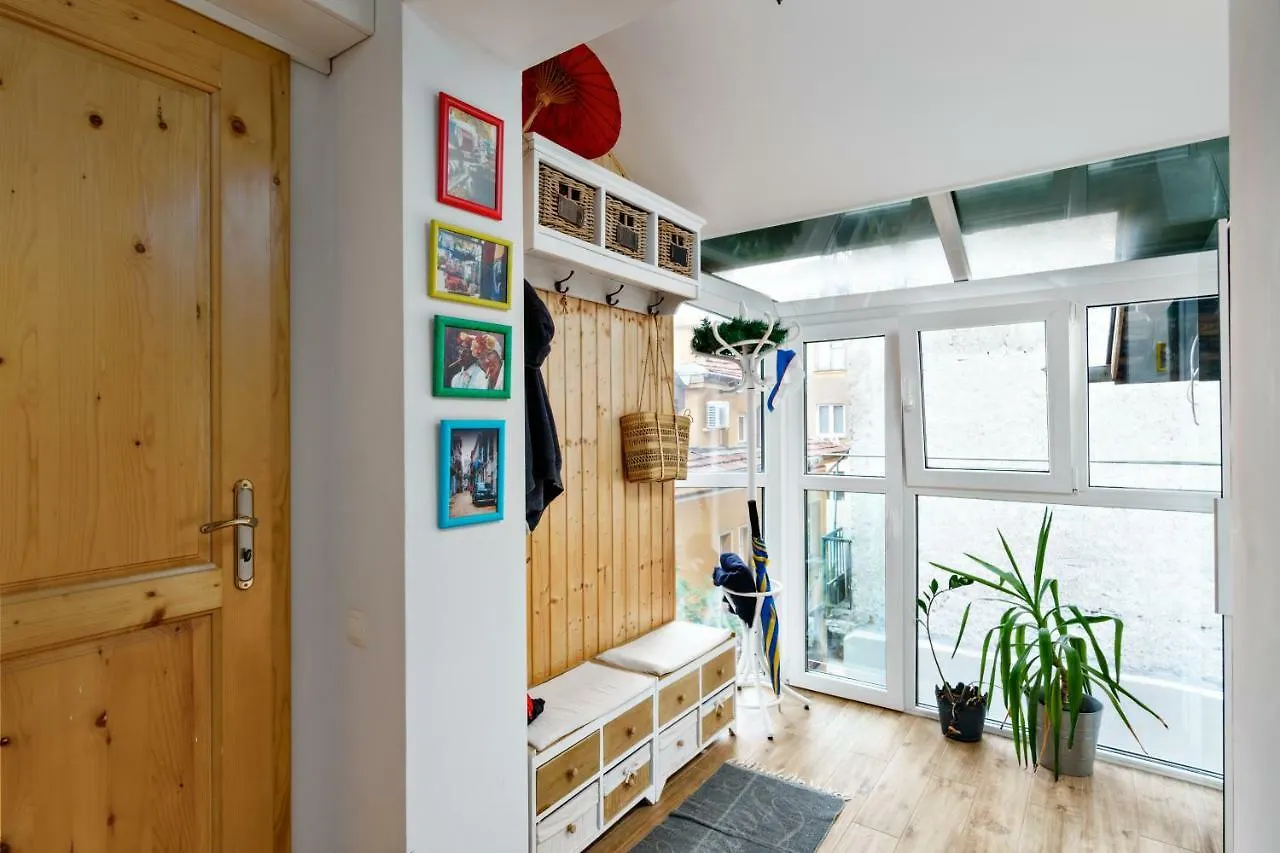 3Bdr The Hadjis - City Center Flat 소피아 0*,  불가리아